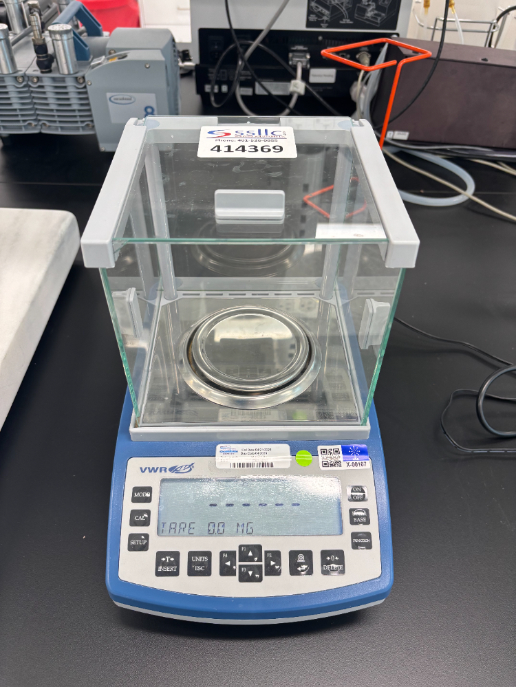 Image of VWR Analytical Balance